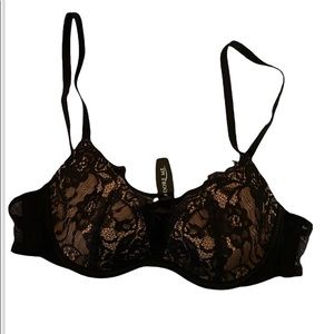 Adore me  bra size 34a